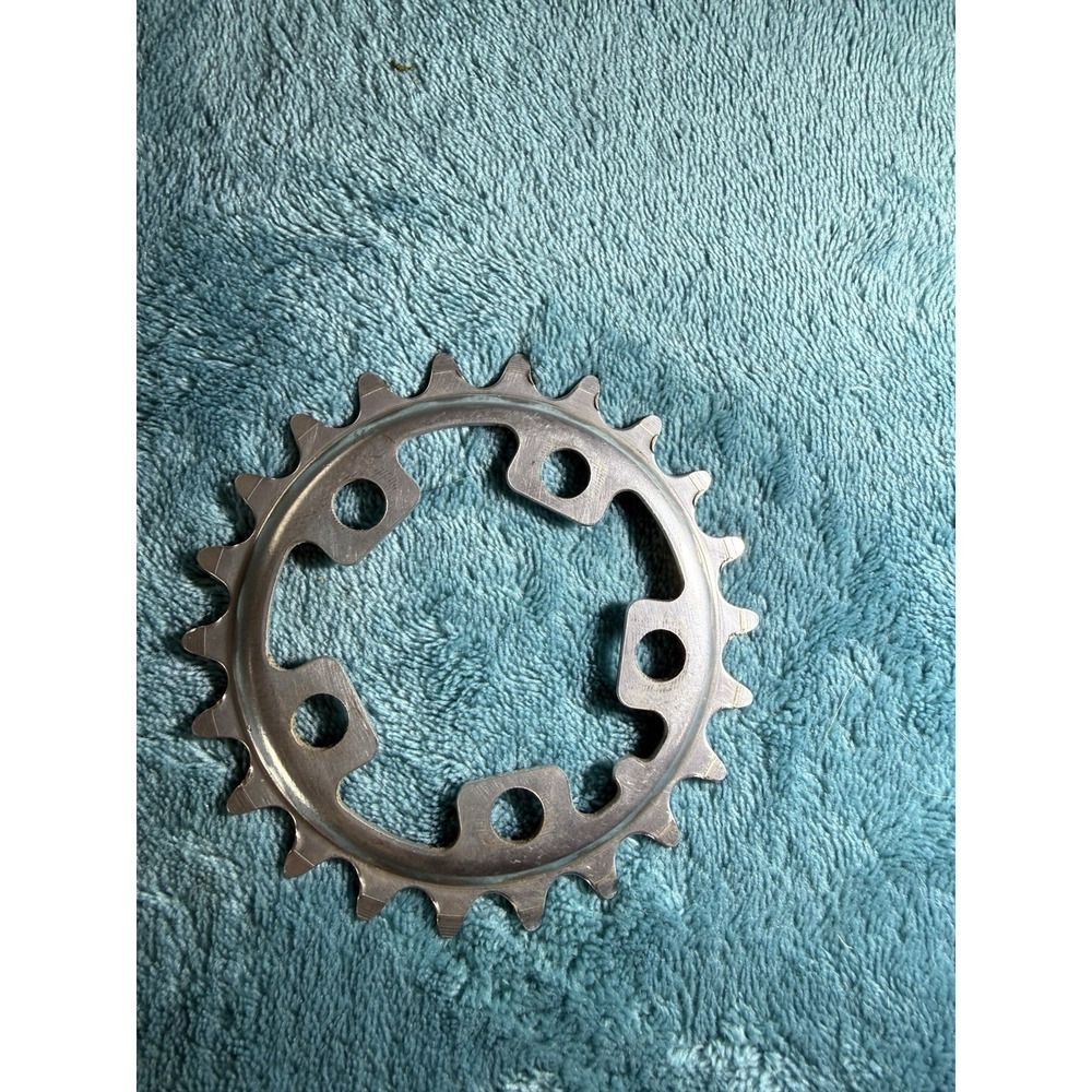 Shimano K-22 5-arm‎ chainring